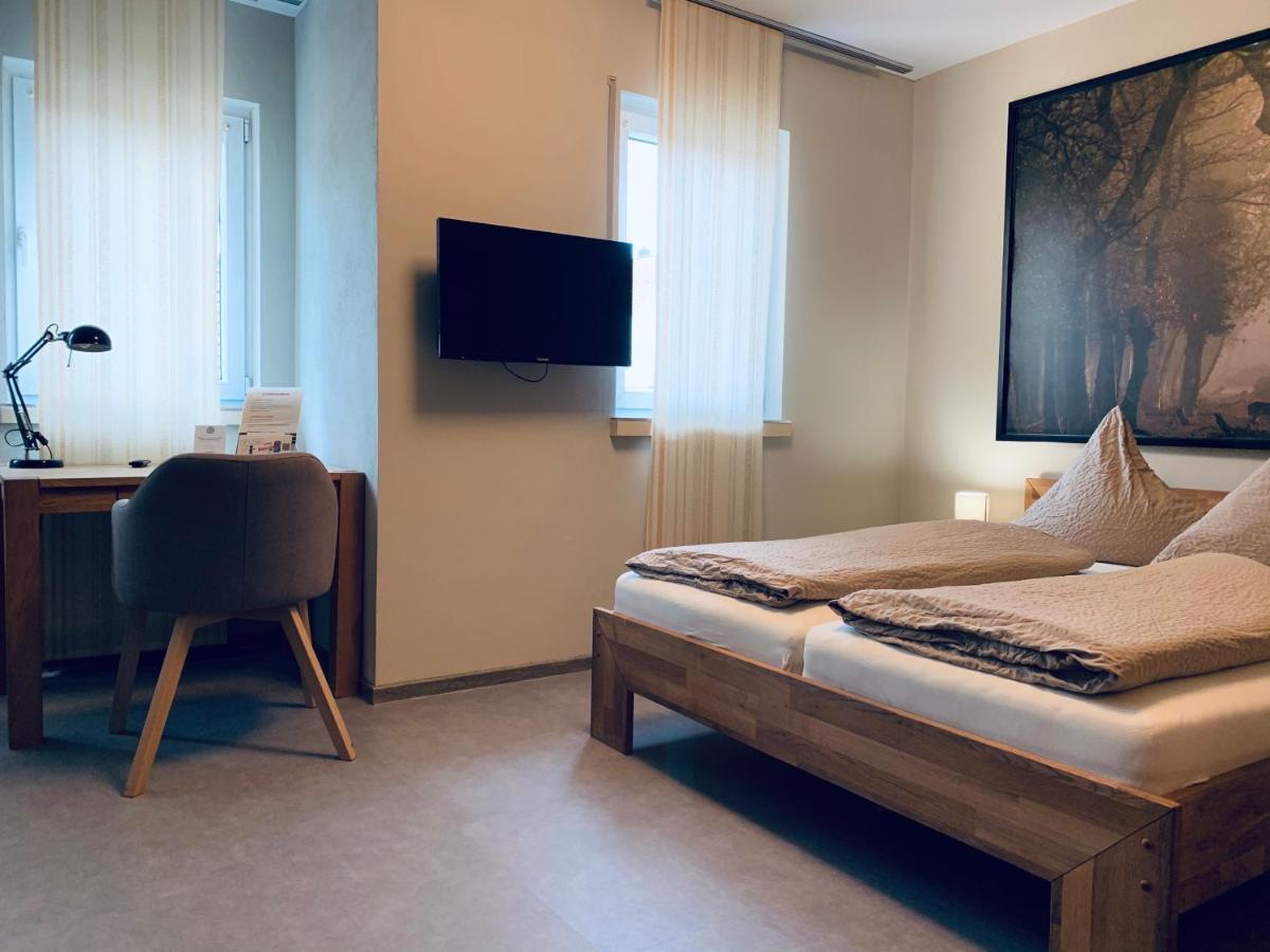 Hotel-Bistro-Europa Merchweiler Экстерьер фото